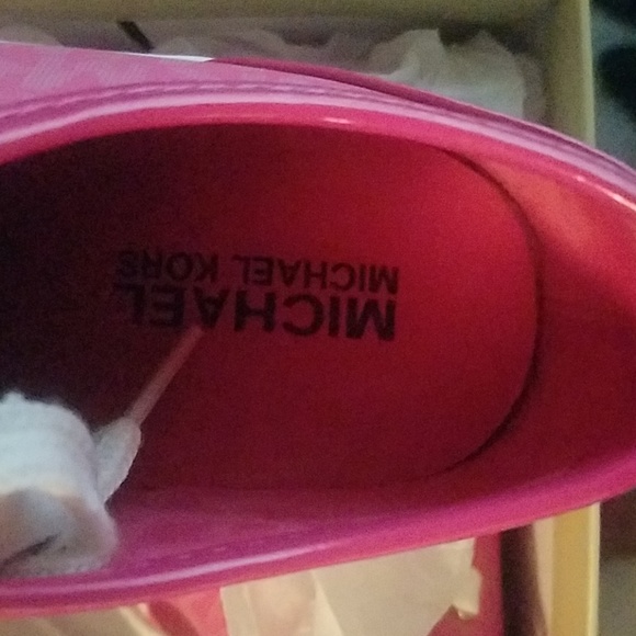 Michael Kors kids shoes - Picture 3 of 3